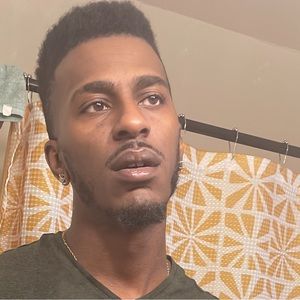 Meet your Posher, Caleb